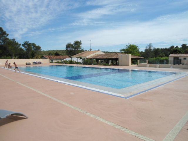 Bungalow Claret Vacquières Екстериор снимка